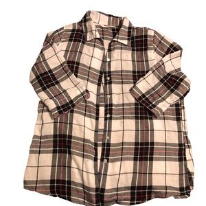 Alia short sleeve plaid button up